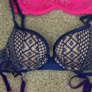32A bra bundle. Victoria’s Secret